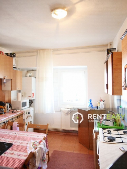 Apartament cu 3 Camere de Inchiriat in Pacurari