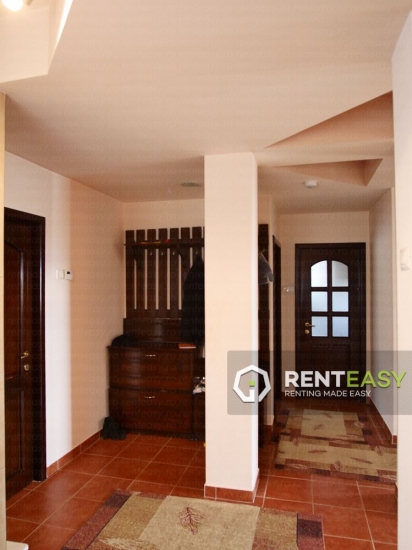 Apartament cu 3 Camere de Inchiriat in Copou la Vila