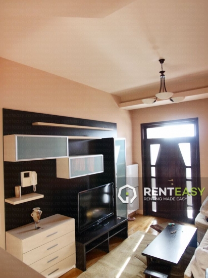 Apartament cu 3 Camere de Inchiriat in Copou la Vila