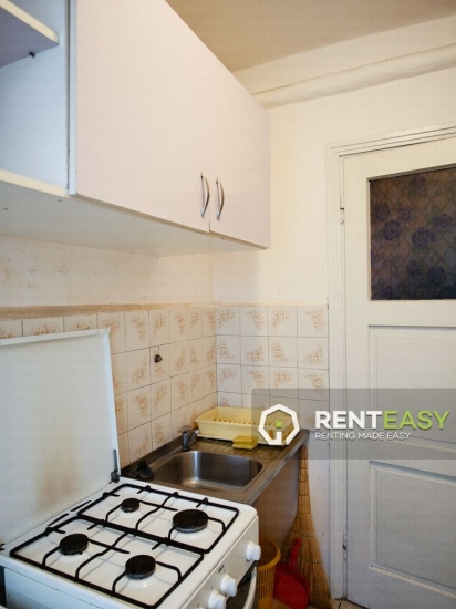 Apartament decomandat cu 3 camere de inchiriat in Pacurari