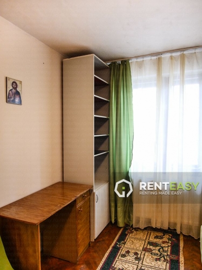 Apartament decomandat cu 3 camere de inchiriat in Pacurari