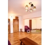 Apartament cu 3 Camere pentru Inchiriat in Centru - Moldova Mall