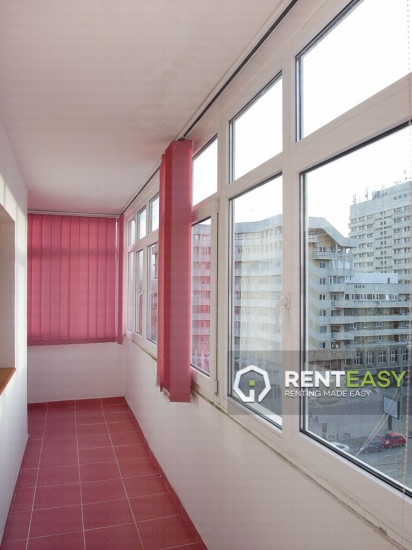 Apartament cu 3 Camere pentru Inchiriat in Centru - Moldova Mall