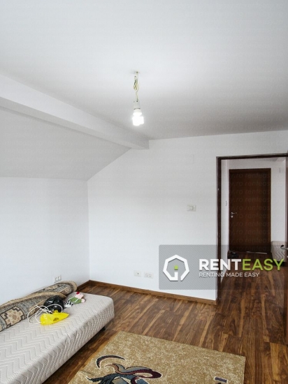 Vila cu 4 Camere pentru Inchiriat in Galata