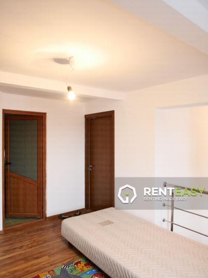 Vila cu 4 Camere pentru Inchiriat in Galata