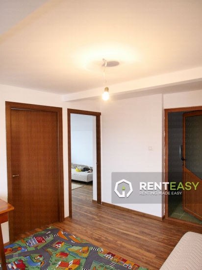 Vila cu 4 Camere pentru Inchiriat in Galata