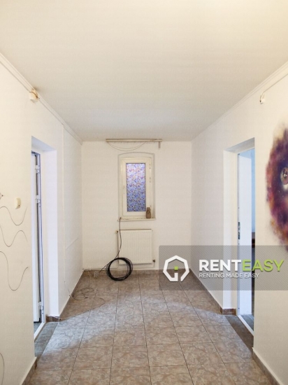 Apartament cu 3 Camere la Casa de Inchiriat in zona Copou