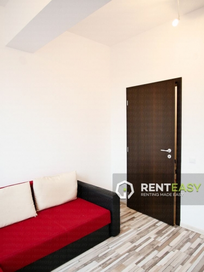 Apartament cu 2 Camere pentru Inchiriat in Centru langa Palas