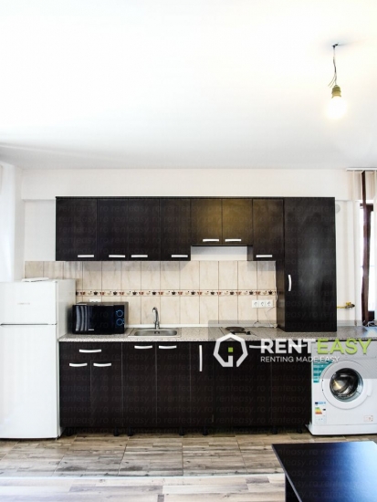 Apartament cu o camera de inchiriat in Centru - Bloc nou