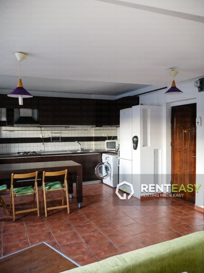 Apartament cu doua camere de inchiriat in zona centrala Gara - Billa