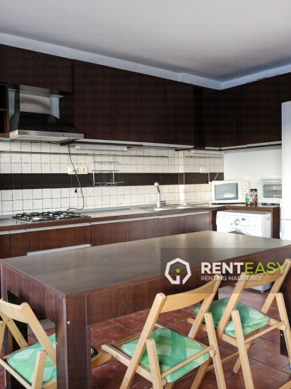 Apartament cu doua camere de inchiriat in zona centrala Gara - Billa