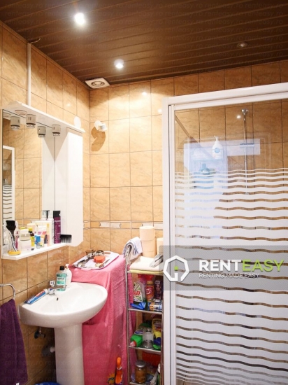 Casa complet mobilata plus depozit pentru Inchiriat in zona Valea Lupului