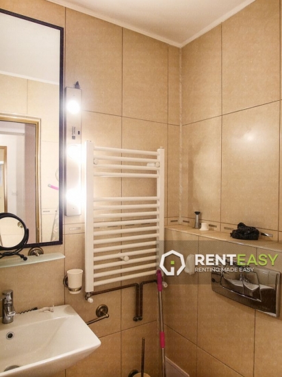 Apartament cu 4 Camere pentru Inchiriat in Pacurari