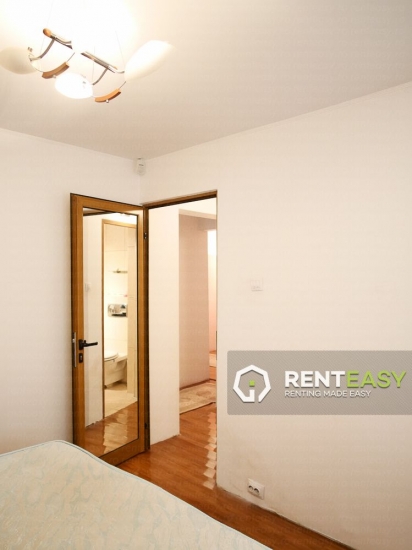 Apartament cu 4 Camere pentru Inchiriat in Pacurari