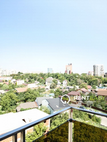 Apartament cu 2 Camere in Bloc nou langa Palas pentru Inchiriat