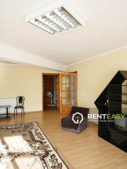 Apartament cu 3 camere la casa de inchiriat in Iasi - C.A. Rosetti