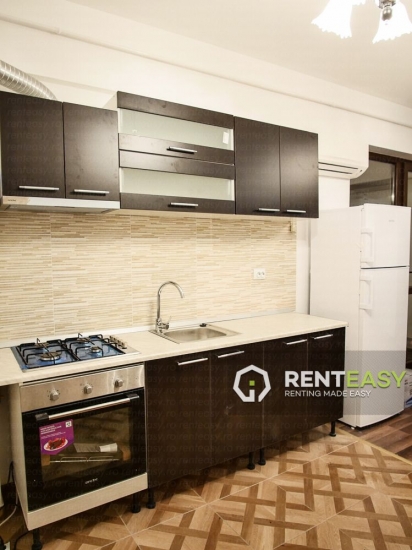 Apartament cu 3 Camere pentru Inchiriat in Pacurari - Bloc Nou
