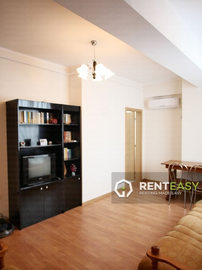 Apartament cu 2 Camere pentru Inchiriat in Centru - Bloc nou
