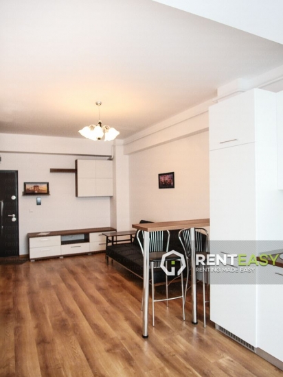 Apartament nou cu 2 Camere de Inchiriat in Centru langa Palas