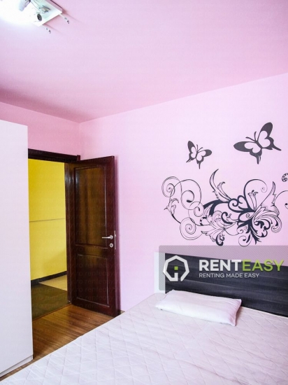 Casa cu 4 Dormitoare pentru Inchiriat in Podul de Fier