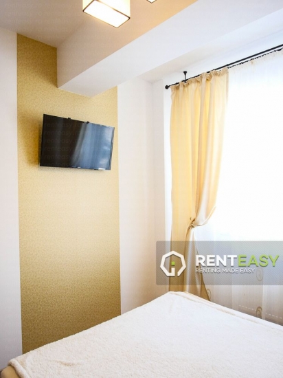 Apartament cu 3 Camere pentru Inchriat langa Palas - Bloc nou