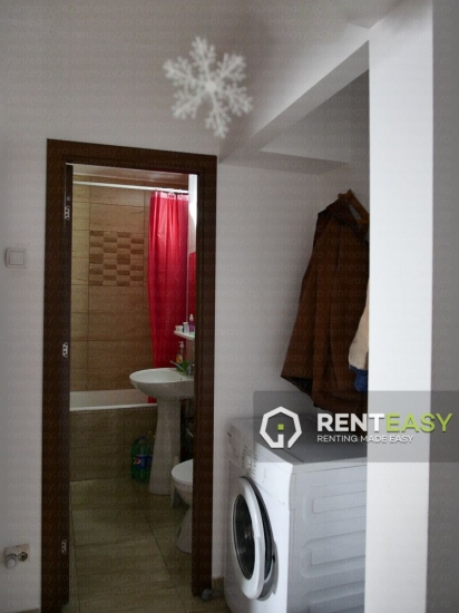 Apartament cu 2 Camere pentru Inchiriat in Centru langa UMF