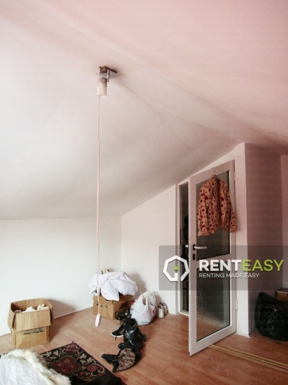 Casa cu 4 Camere pentru Inchiriat in Centru langa Politia Municipala