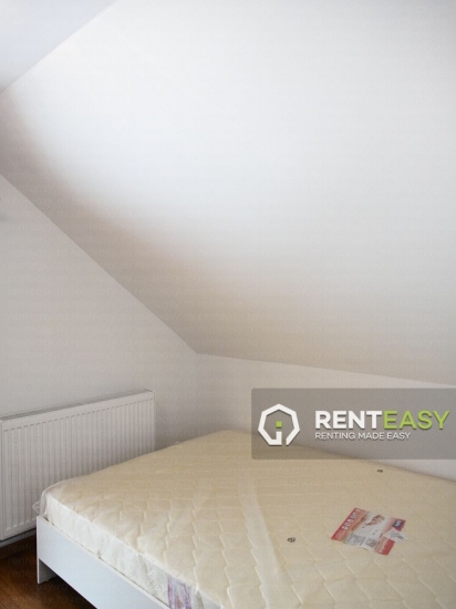 Apartament cu 5 Camere de Inchiriat la Vila in Nicolina