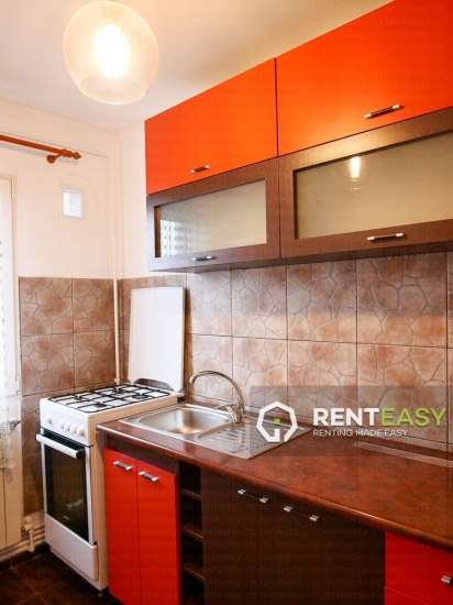 Apartament cu 2 Camere pentru Inchiriat in Podul Ros