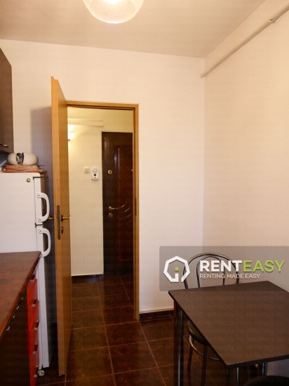 Apartament cu 2 Camere pentru Inchiriat in Podul Ros