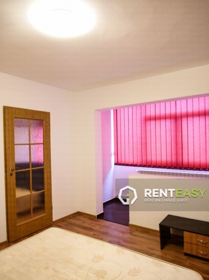 Apartament cu 2 Camere pentru Inchiriat in Podul Ros