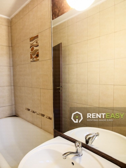 Apartament cu 2 Camere pentru Inchiriat in Podul Ros