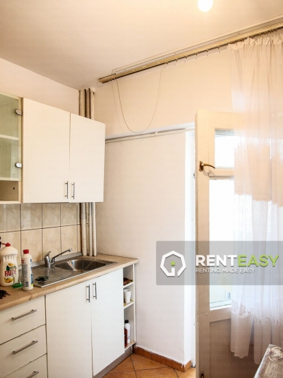 Apartament cu 3 Camere de Inchiriat in zona Hala Centrala
