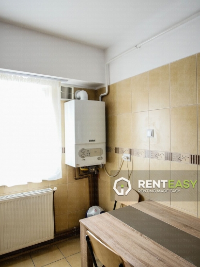 Apartament decomandat cu 4 Camere pentru Inchiriat in zona Gara - Arcu
