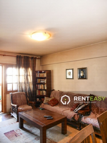 Apartament cu 4 Camere pentru Inchiriat in Centru - Moldova