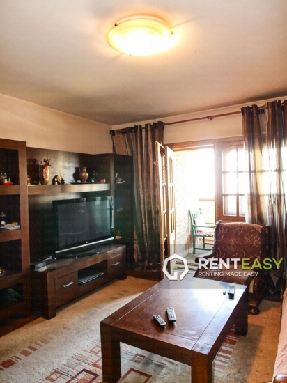Apartament cu 4 Camere pentru Inchiriat in Centru - Moldova