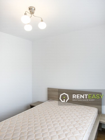 Apartament decomandat cu 3 Camere pentru Inchiriat in zona Podul de Fier