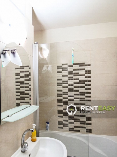 Apartament lux cu trei camere pentru inchiriat langa UMF