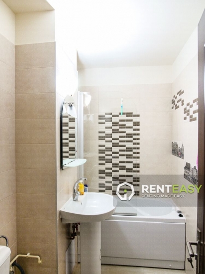 Apartament lux cu trei camere pentru inchiriat langa UMF