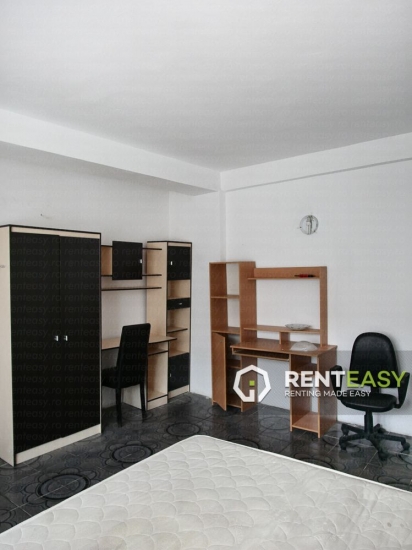 Apartament cu 3 Camere pentru Inchiriat langa UMF