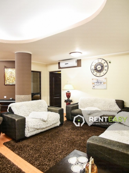 Vila de lux pentru Inchiriat in zona Tatarasi