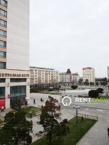 Apartament cu 3 Camere in Piata Unirii pentru Inchiriat