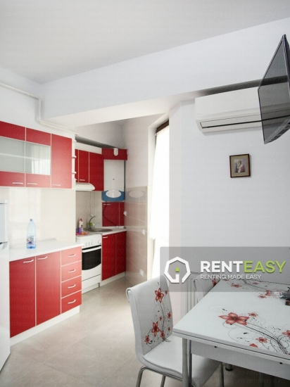 Apartament 2 camere de inchiriat in Centru langa Palas in bloc nou