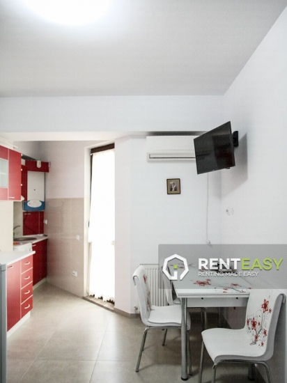 Apartament 2 camere de inchiriat in Centru langa Palas in bloc nou
