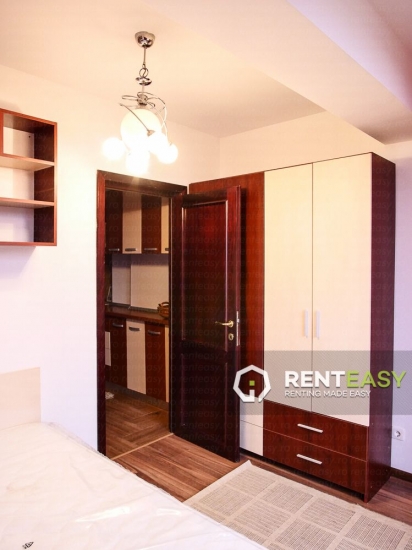 Apartament cu 2 camere pentru inchiriat in Centru - bloc nou