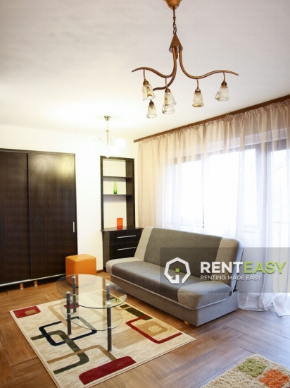 Apartament cu 2 camere pentru inchiriat in Centru - bloc nou