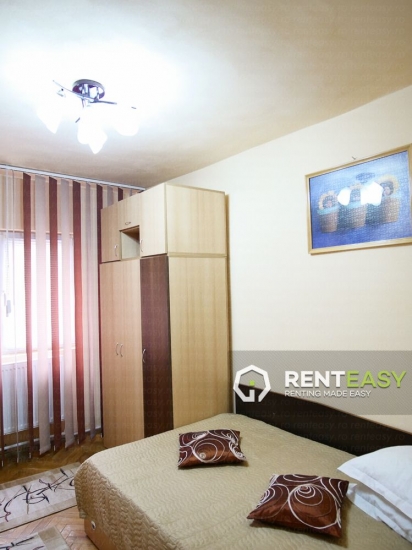 Apartament decomandat cu 3 camere pentru inchiriat in zona Palas