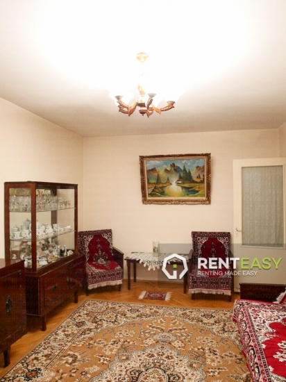 Apartament decomandat cu 3 camere pentru inchiriat in zona Palas