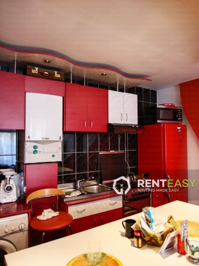 Apartament cu 3 camere pentru inchiriat in zona Mitropoliei
