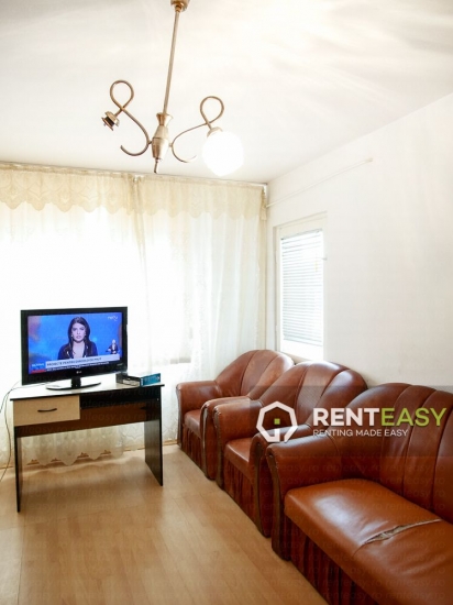 Apartament 2 camere in zona Podul de Fier de inchiriat